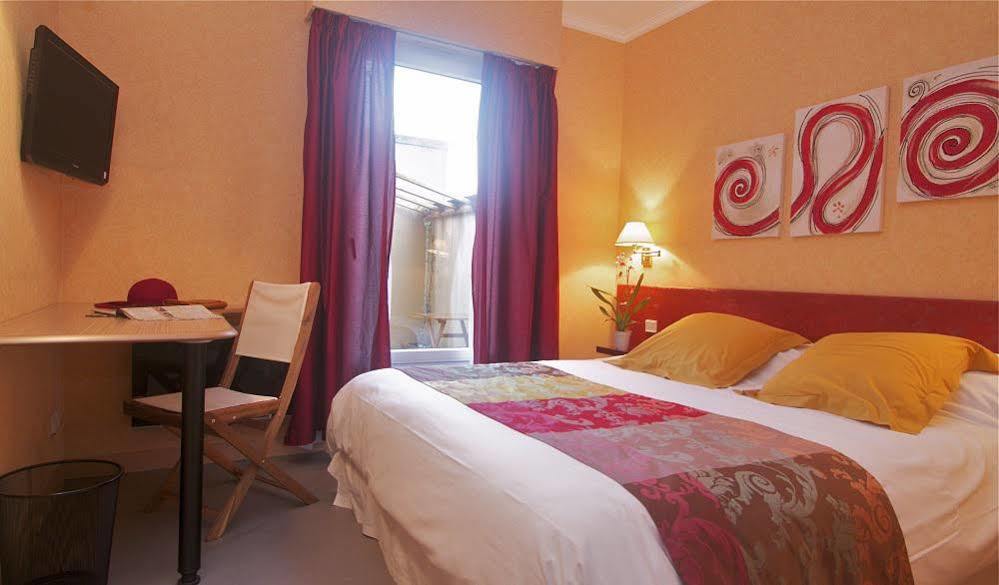 Hotel Sully Nogent-le-Rotrou Eksteriør billede