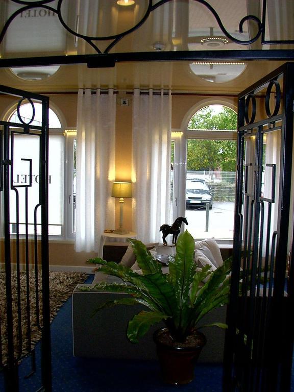 Hotel Sully Nogent-le-Rotrou Eksteriør billede